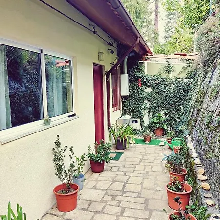 Monteiro's Geres Feriehus Ferral