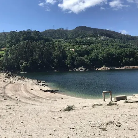 Feriehus Monteiro's Geres Ferral