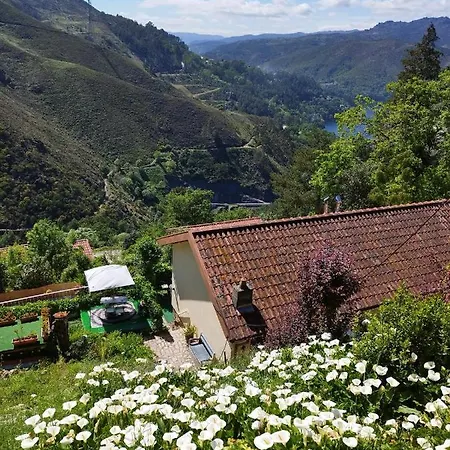 別荘 Monteiro's Geres Ferral