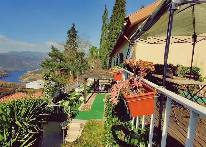 Ferienhaus Monteiro's Geres