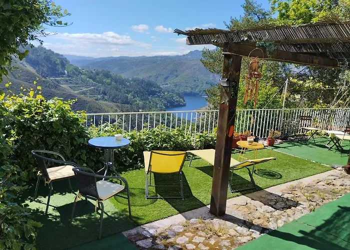 Ferienhaus Monteiro's Geres *