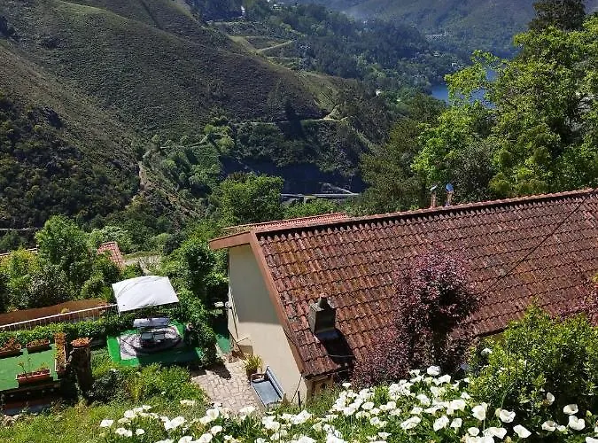 Ferienhaus Monteiro's Geres Ferral